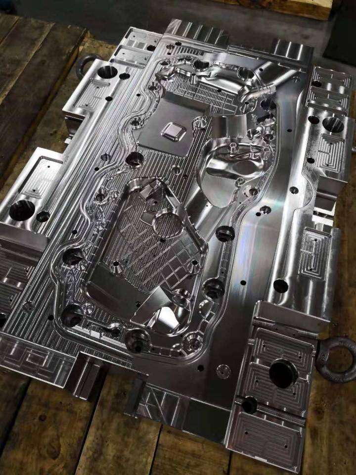 low volume injection molding